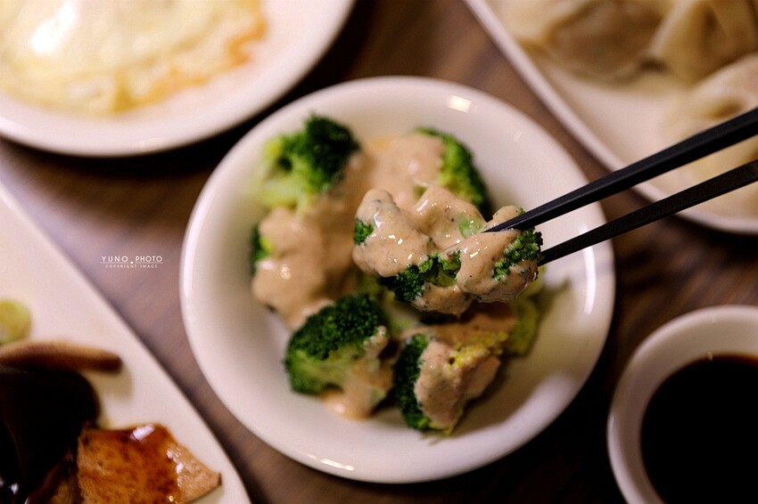 爆量蛤蠣燉湯！1人也能爽爽喝爆多料的雞湯，魚湯 台灣古早味美食｜曾响號台灣好味道