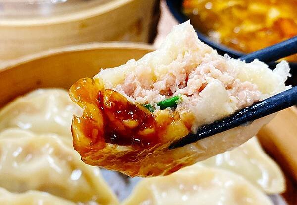 內湖737蒸餃小籠包-美食推薦-13.JPG 內湖737蒸餃小籠包-美食推薦-13.JPG