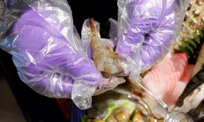 肉多多火鍋豐原太平洋店，268元起鮮蔬自助吧、飲料冰品、多種麵食吃到飽，台中火鍋迷必吃名店，樂多多集團 - 🍎 蘋果話日常🍎