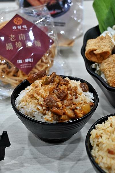 珍好味職人鍋物∥鳳山區美食∥多種百元鍋物∥雪淇冰、白飯、飲品無限享用∥另有牛肉爐真空及台南意麵禮盒組