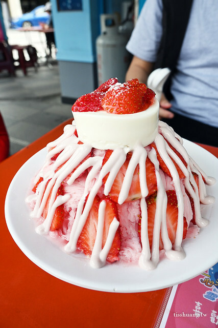 花蓮一心泡泡冰｜老店新產品｜不只有泡泡冰，牛奶雪花冰也超好吃