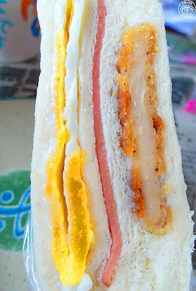 黎明紅茶店:呷飽祙【花蓮・黎明紅茶】就像在家吃飯的輕鬆自在 黎明紅茶店:呷飽祙【花蓮・黎明紅茶】就像在家吃飯的輕鬆自在