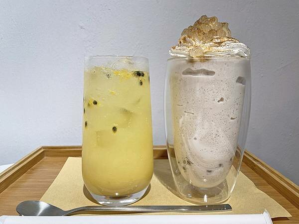 林口中山│職藝咖啡中山門市:安靜舒適的不限時質感咖啡店,看書辦公吃輕食│珍珠奶茶鬆餅、手做飯糰、百香果可爾必思氣泡飲【附菜單】