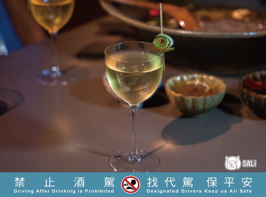 無心戒酒互助會–武昌分會｜台北酒吧推薦，浮誇係巨盆的「PUNCH」必點 - 莎笠，小日子