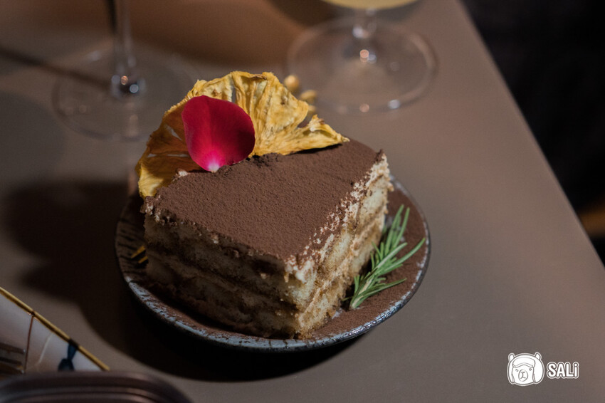 無心戒酒互助會–武昌分會｜台北酒吧推薦，浮誇係巨盆的「PUNCH」必點 - 莎笠，小日子