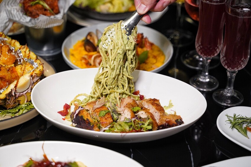 【帕朵拉義式餐廳】我的愛店不私藏!吃過絕對讓人念念不忘!燈光美、氣氛佳,餐點選擇多樣化,特別適合情侶約會、三五好友、家庭客來用餐! - 阿華田的美食日記