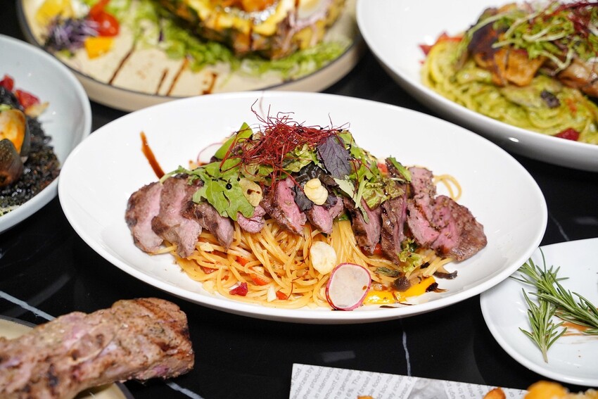 【帕朵拉義式餐廳】我的愛店不私藏!吃過絕對讓人念念不忘!燈光美、氣氛佳,餐點選擇多樣化,特別適合情侶約會、三五好友、家庭客來用餐! - 阿華田的美食日記