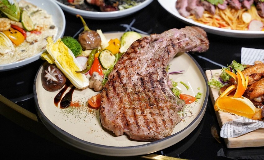 【帕朵拉義式餐廳】我的愛店不私藏!吃過絕對讓人念念不忘!燈光美、氣氛佳,餐點選擇多樣化,特別適合情侶約會、三五好友、家庭客來用餐! - 阿華田的美食日記