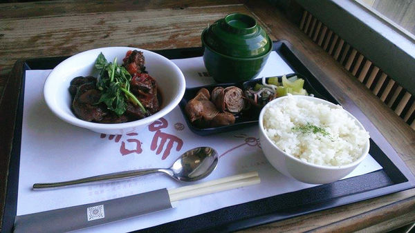 10728585_10152422276671762_254836646_n_副本