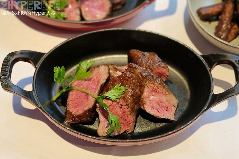 位於台中七期豪宅區的高檔牛排店，連續五年入選米其林指南推薦，適合慶生或情侶約會哦！