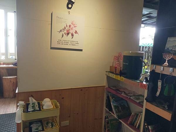 新竹尖石綠木頭景觀餐廳~看山嵐如何將絕美脆綠山脈淹沒~雲霧裊