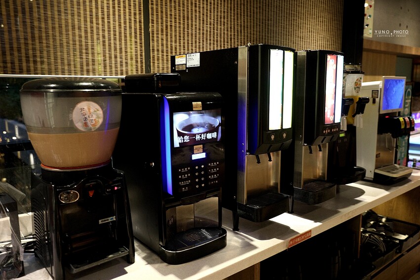 不到400元套餐 超過20種蔬菜鍋料 蔬菜熟食飲料無限吃到飽！專人服務剝蝦超享受｜昭日堂鍋煮