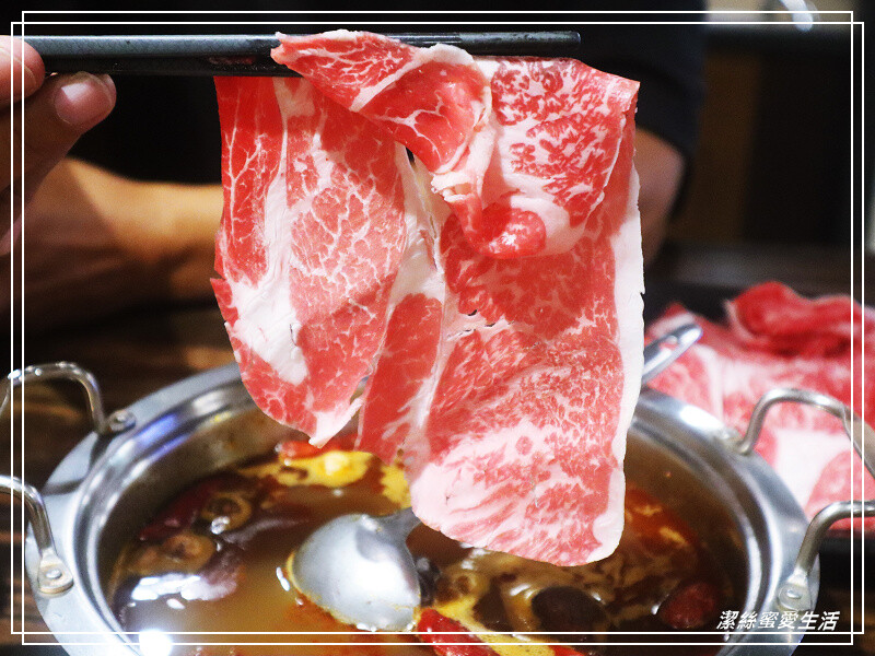 孫太太嚴選超市火鍋-桃園中壢/平日限定!最新好康優惠-239元起.個人輕火鍋套餐~滷肉飯麻辣鴨血吃到飽.外加飲料無限喝還免收服務費 - 潔絲蜜愛生活