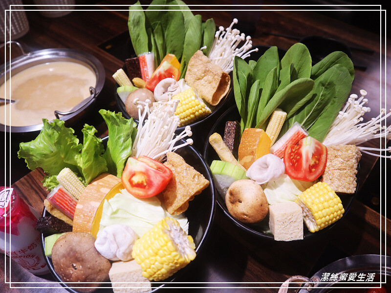 孫太太嚴選超市火鍋-桃園中壢/平日限定!最新好康優惠-239元起.個人輕火鍋套餐~滷肉飯麻辣鴨血吃到飽.外加飲料無限喝還免收服務費 - 潔絲蜜愛生活