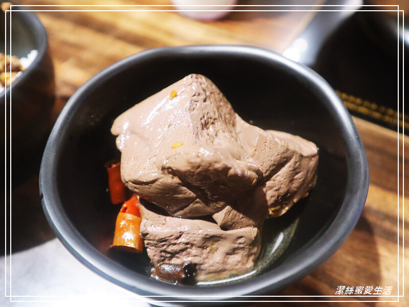 孫太太嚴選超市火鍋-桃園中壢/平日限定!最新好康優惠-239元起.個人輕火鍋套餐~滷肉飯麻辣鴨血吃到飽.外加飲料無限喝還免收服務費 - 潔絲蜜愛生活