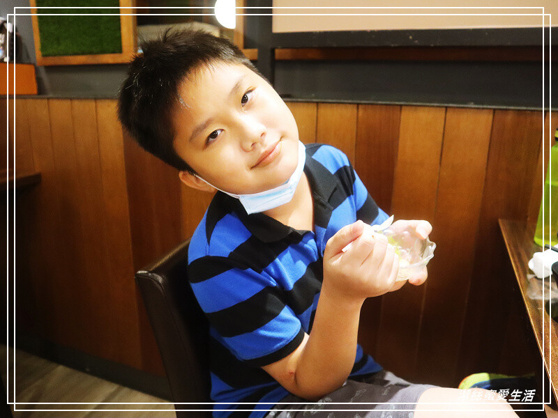 孫太太嚴選超市火鍋-桃園中壢/平日限定!最新好康優惠-239元起.個人輕火鍋套餐~滷肉飯麻辣鴨血吃到飽.外加飲料無限喝還免收服務費 - 潔絲蜜愛生活