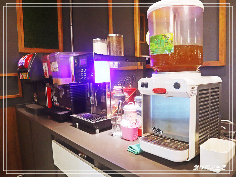 孫太太嚴選超市火鍋-桃園中壢/平日限定!最新好康優惠-239元起.個人輕火鍋套餐~滷肉飯麻辣鴨血吃到飽.外加飲料無限喝還免收服務費 - 潔絲蜜愛生活