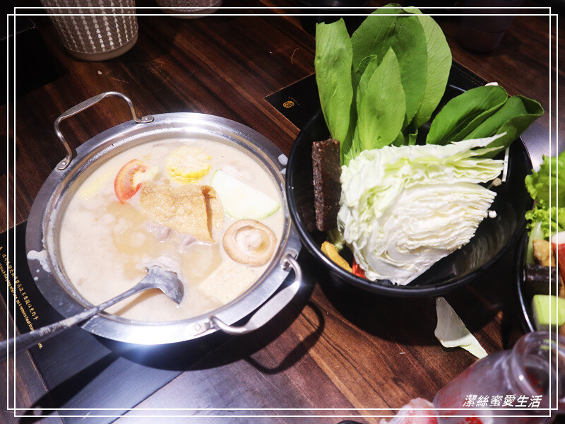 孫太太嚴選超市火鍋-桃園中壢/平日限定!最新好康優惠-239元起.個人輕火鍋套餐~滷肉飯麻辣鴨血吃到飽.外加飲料無限喝還免收服務費 - 潔絲蜜愛生活