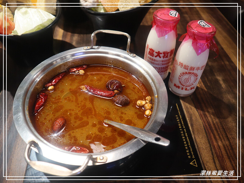 孫太太嚴選超市火鍋-桃園中壢/平日限定!最新好康優惠-239元起.個人輕火鍋套餐~滷肉飯麻辣鴨血吃到飽.外加飲料無限喝還免收服務費 - 潔絲蜜愛生活