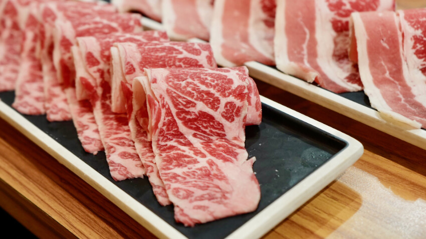 [林口火鍋] 超人氣排隊名店「狂一鍋 台式火鍋」不限時吃到飽 中午限定鍋物只要299元！