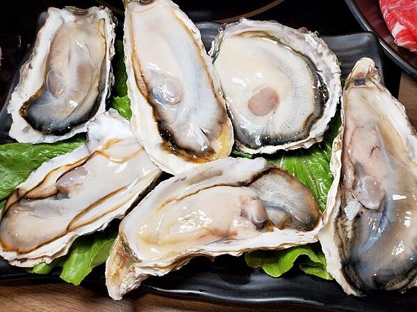 日本生食級生蠔 -孫太太嚴選超市火鍋桃園店 (2).jpg