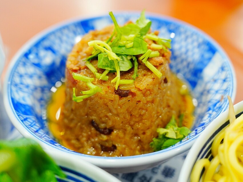 台中市北屯區王爺王肉羹|水湳市場旁必吃米糕、魚翅肉羹排隊小吃|台中水湳美食地圖