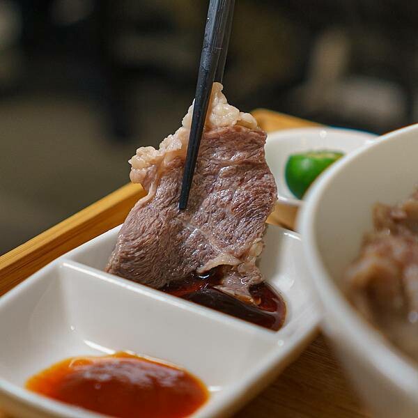 台北 中山區 新禾料理廚房 Culina Nova 新加坡白胡椒肉骨茶 13.jpg