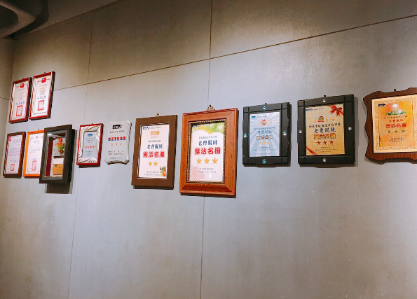 【府中】老曹餛飩|黃石市場一甲子老店+人氣團購美食