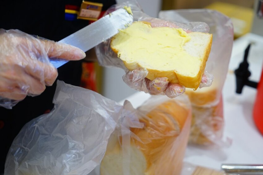 【樂兔洋食行x滿滿奶酥moomoo】遠百竹北必吃美食 顛覆味蕾的熱壓吐司不只是吐司！竹北美食/新竹美食/園區下午茶外送 - Cutier吃飯中 樂兔洋食行與滿滿奶酥在新開幕的「遠百竹北」推出季節限定品