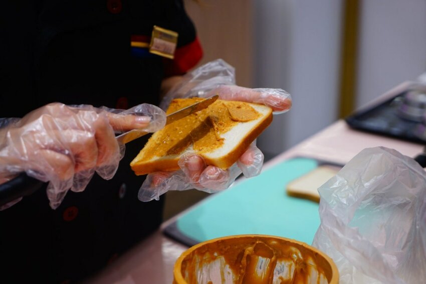 【樂兔洋食行x滿滿奶酥moomoo】遠百竹北必吃美食 顛覆味蕾的熱壓吐司不只是吐司！竹北美食/新竹美食/園區下午茶外送 - Cutier吃飯中 樂兔洋食行與滿滿奶酥在新開幕的「遠百竹北」推出季節限定品