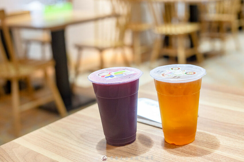 在地人都知道超過40年的老店，除了招牌炸蛋魯肉飯外，微辣的沙茶拌麵也是超好吃的｜布雷克出走旅行視界