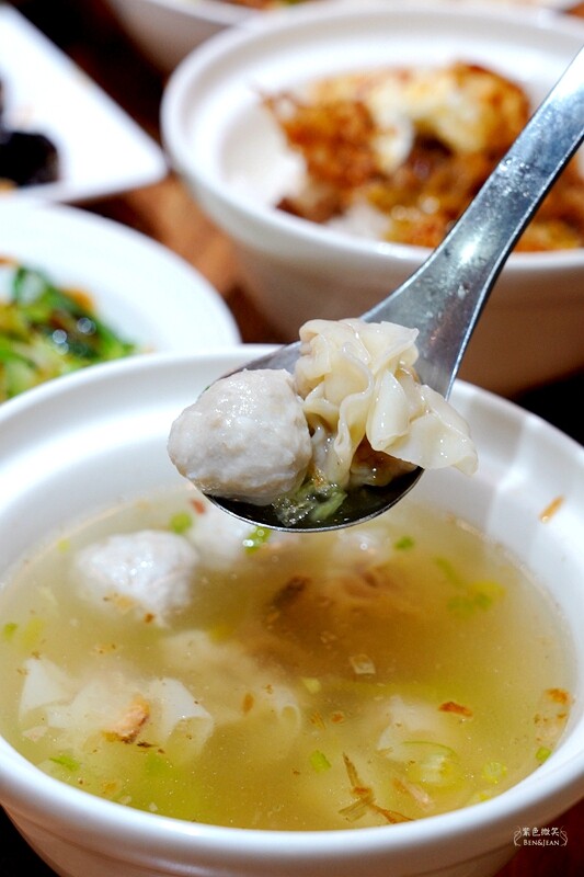 宜蘭羅東美食必吃！上品佑食堂炸蛋魯肉飯、客家湯圓在地人推爆。