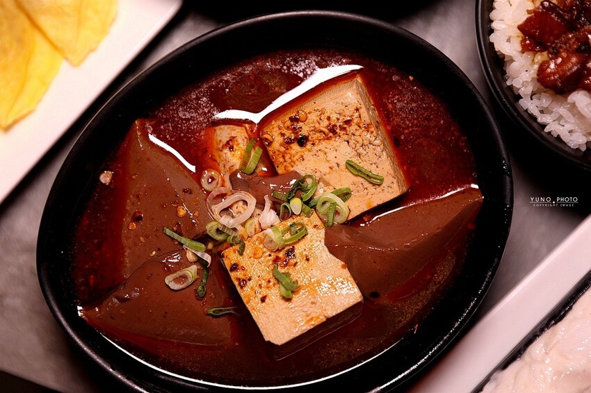 綠意盎然唯美森林系火鍋!霜淇淋飲料咖啡免費無限吃到飽|森饗鍋物 Senn shabu-台中漢口館