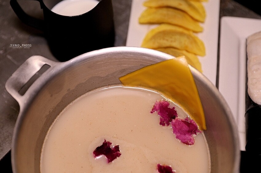 綠意盎然唯美森林系火鍋!霜淇淋飲料咖啡免費無限吃到飽|森饗鍋物 Senn shabu-台中漢口館