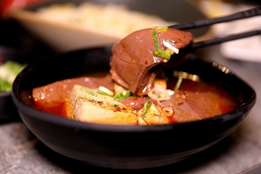 綠意盎然唯美森林系火鍋!霜淇淋飲料咖啡免費無限吃到飽|森饗鍋物 Senn shabu-台中漢口館