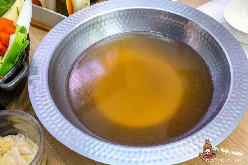 新北市淡水區【新北火鍋推薦】小川鍋物淡水店，淡水老街附近最美火鍋店新開幕