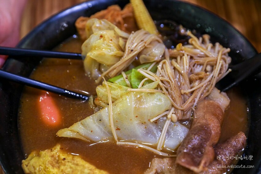 新北市三重區天冷吃補!一個人也能獨享薑母鴨、羊肉爐和大胃王套餐!菜單150元起~還有鴨血臭豆腐推薦