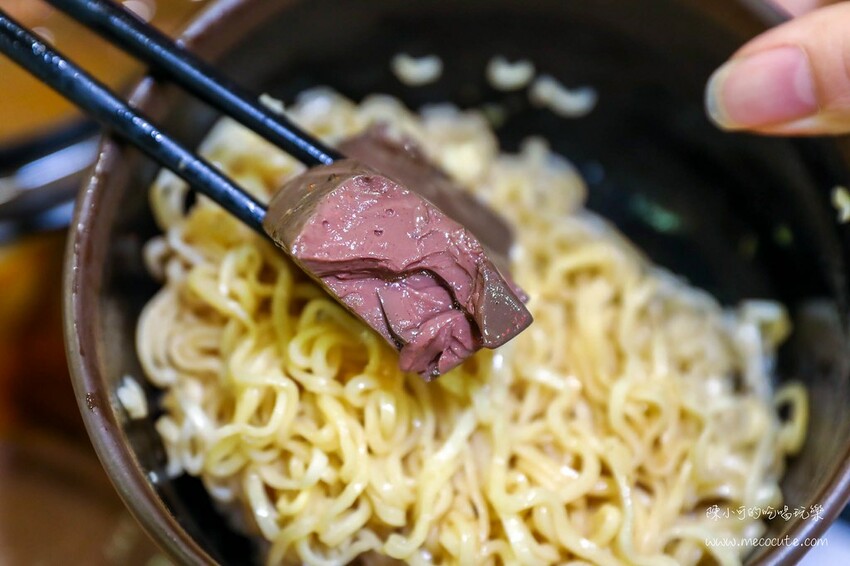 新北市三重區天冷吃補!一個人也能獨享薑母鴨、羊肉爐和大胃王套餐!菜單150元起~還有鴨血臭豆腐推薦