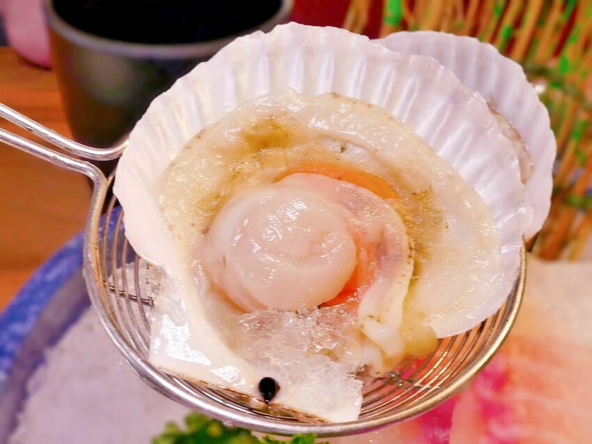 | 新莊火鍋 | 囍富火鍋.當月壽星送海陸肉肉蛋糕.費時熬煮