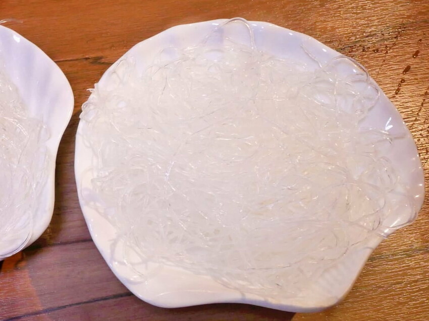 | 新莊火鍋 | 囍富火鍋.當月壽星送海陸肉肉蛋糕.費時熬煮