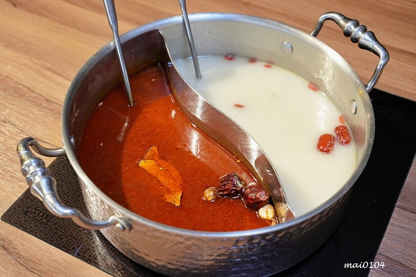 新莊火鍋推薦｜囍富火鍋～職人熬煮湯頭、當月壽星用餐送肉肉海鮮蛋糕，提供包廂座位