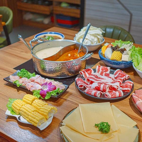 新北 新莊區 囍富火鍋 5.jpeg