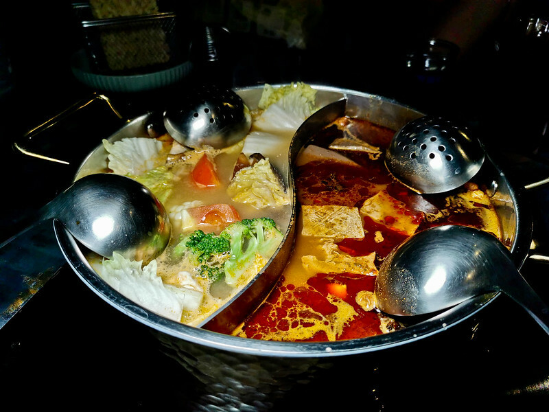 必吃老撈麻辣鍋！南京復興站商業午餐，八百八十元雙人麻辣鍋體驗