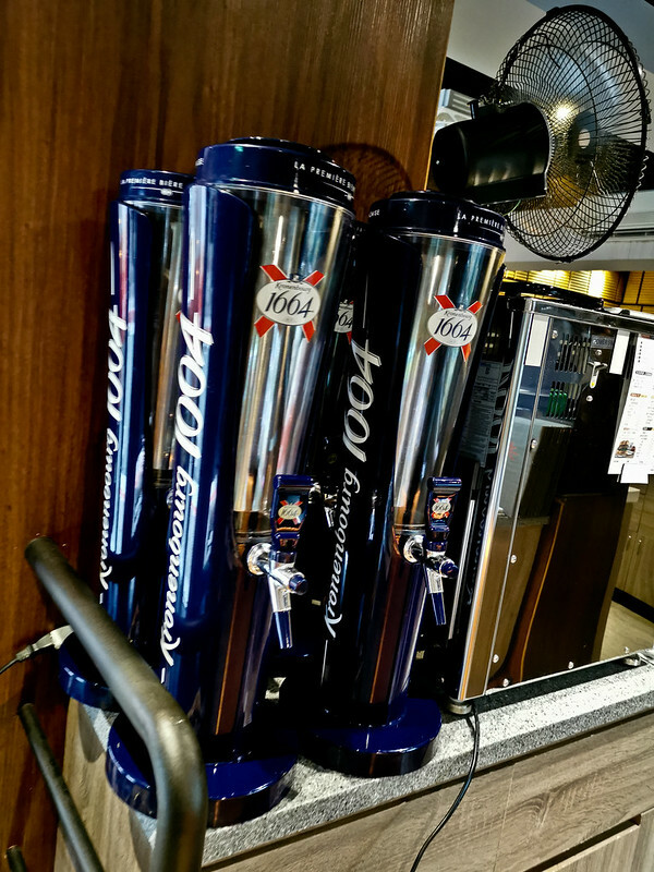 必吃老撈麻辣鍋！南京復興站商業午餐，八百八十元雙人麻辣鍋體驗