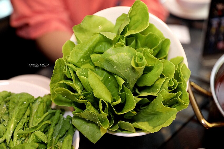 CP值爆表!780雙人海陸特餐副食吃到飽 老饕激推噴火三寶 黃牛胸肉