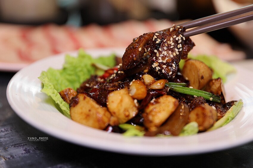 CP值爆表!780雙人海陸特餐副食吃到飽 老饕激推噴火三寶 黃牛胸肉