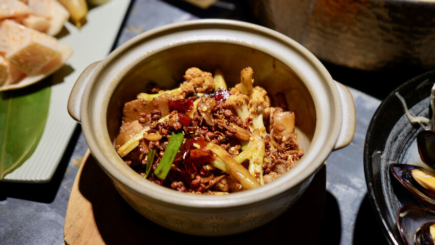 [台北火鍋] 老撈麻辣火鍋｜被火鍋耽誤的熱炒店！老撈瘋鍋季免費送海鮮拼盤！