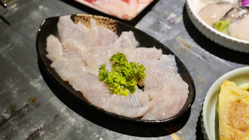 [台北火鍋] 老撈麻辣火鍋｜被火鍋耽誤的熱炒店！老撈瘋鍋季免費送海鮮拼盤！