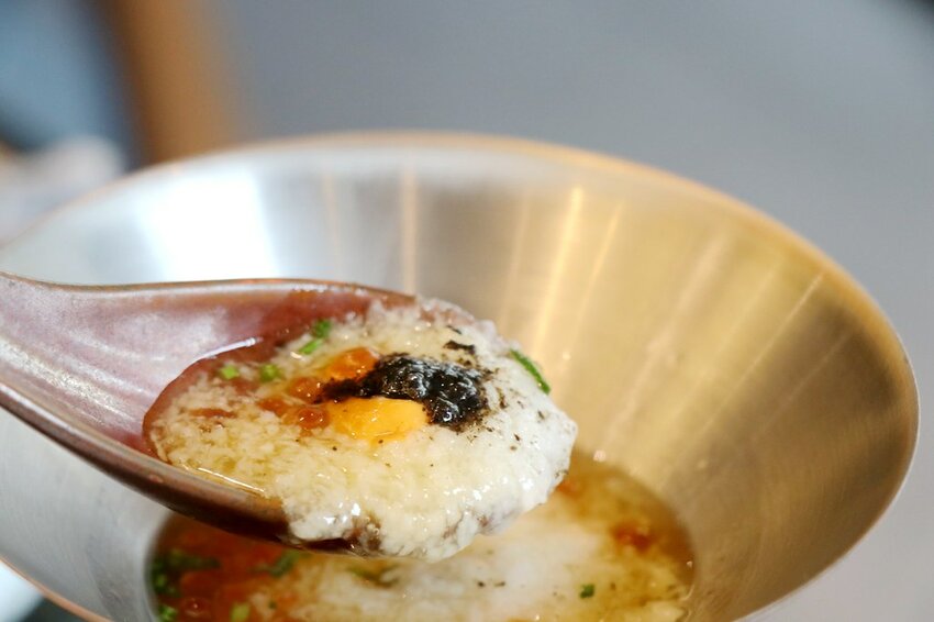 火鍋界的PRADA.木曜4超玩推薦.貼心桌邊服務.大安區頂級火鍋.約會餐廳推薦♥二本松涮涮屋♥(文末菜單)