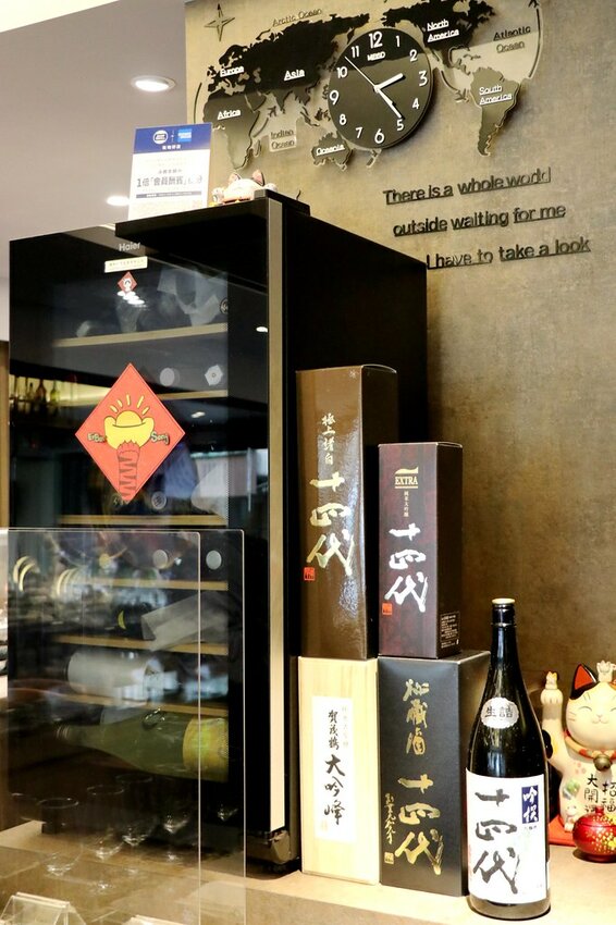 火鍋界的PRADA.木曜4超玩推薦.貼心桌邊服務.大安區頂級火鍋.約會餐廳推薦♥二本松涮涮屋♥(文末菜單)